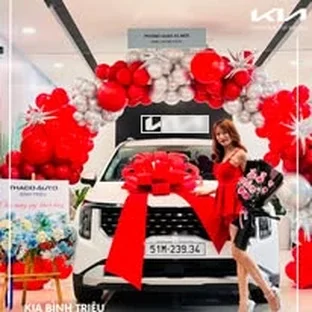 Hoạt động tư vấn và giao xe Kia tại Sài Gòn 5